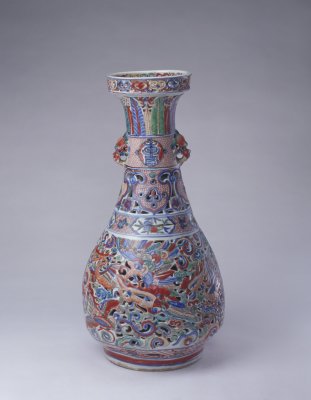 图片[1]-Five-color hollowed-out cloud phoenix vase-China Archive